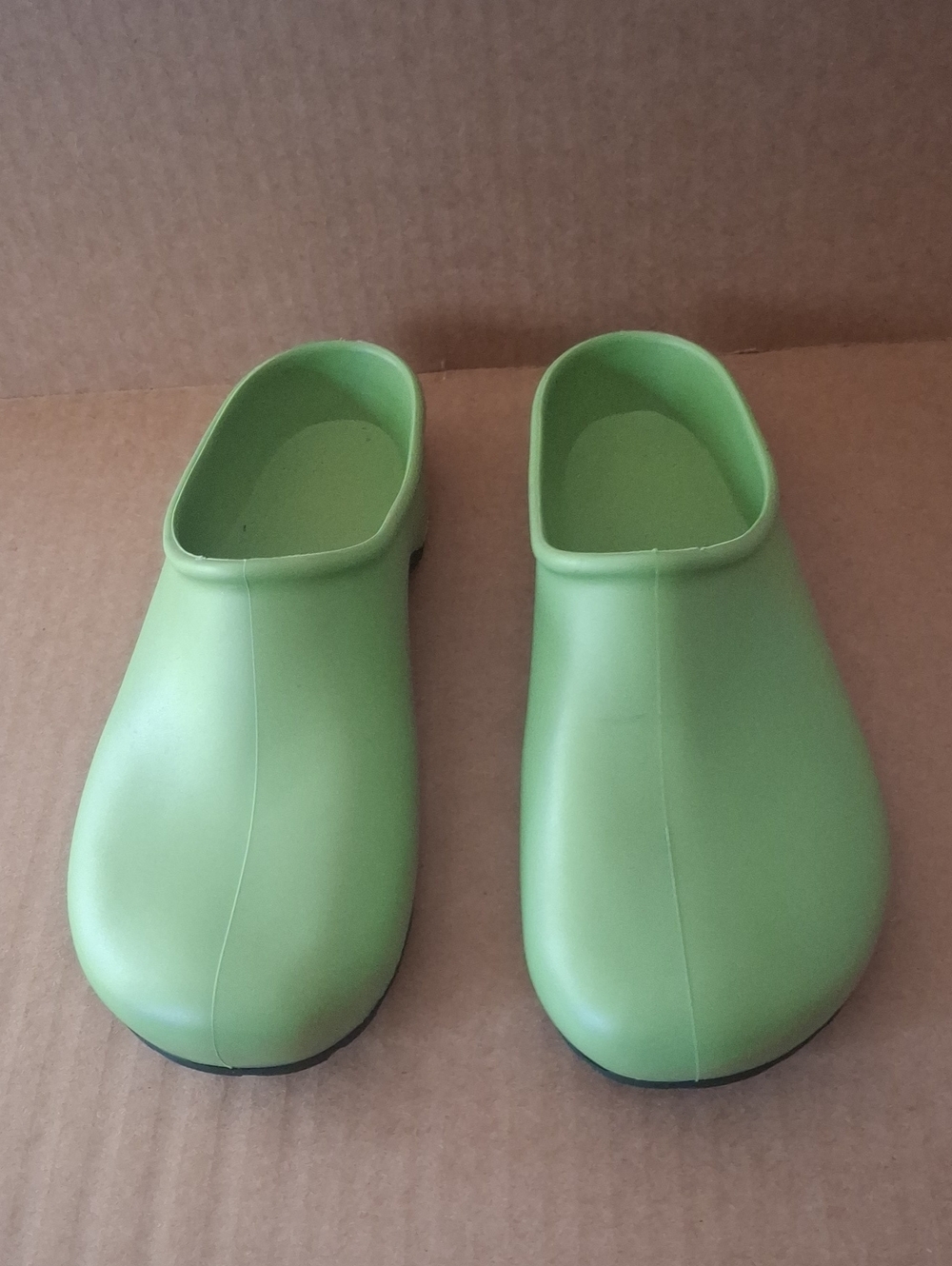 • Sloggers Women's Size 8 Garden Clogs - Apple Green NWOB